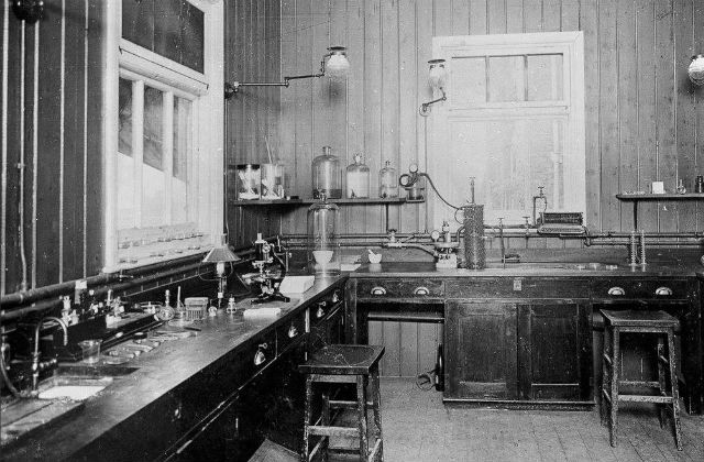 Anthrax laboratory at Alperton Lodge in the 1910s